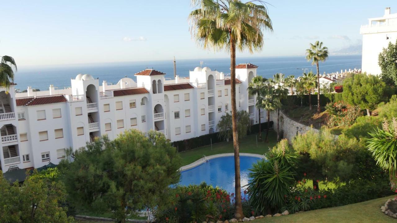 Апартаменты Apartamento Sol-Azul Малага Экстерьер фото