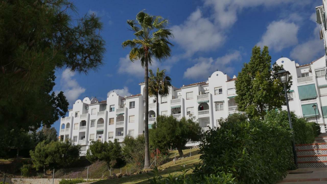 Апартаменты Apartamento Sol-Azul Малага Экстерьер фото